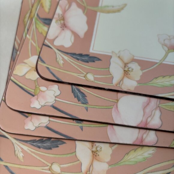 Vtg Set of Four Floral Placemat Cork Backed - Picture 5 of 8